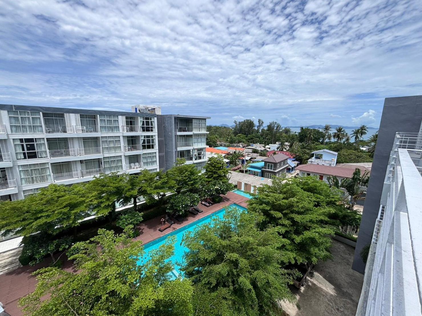 At Sea Condotel Ban Ko Kwang Экстерьер фото