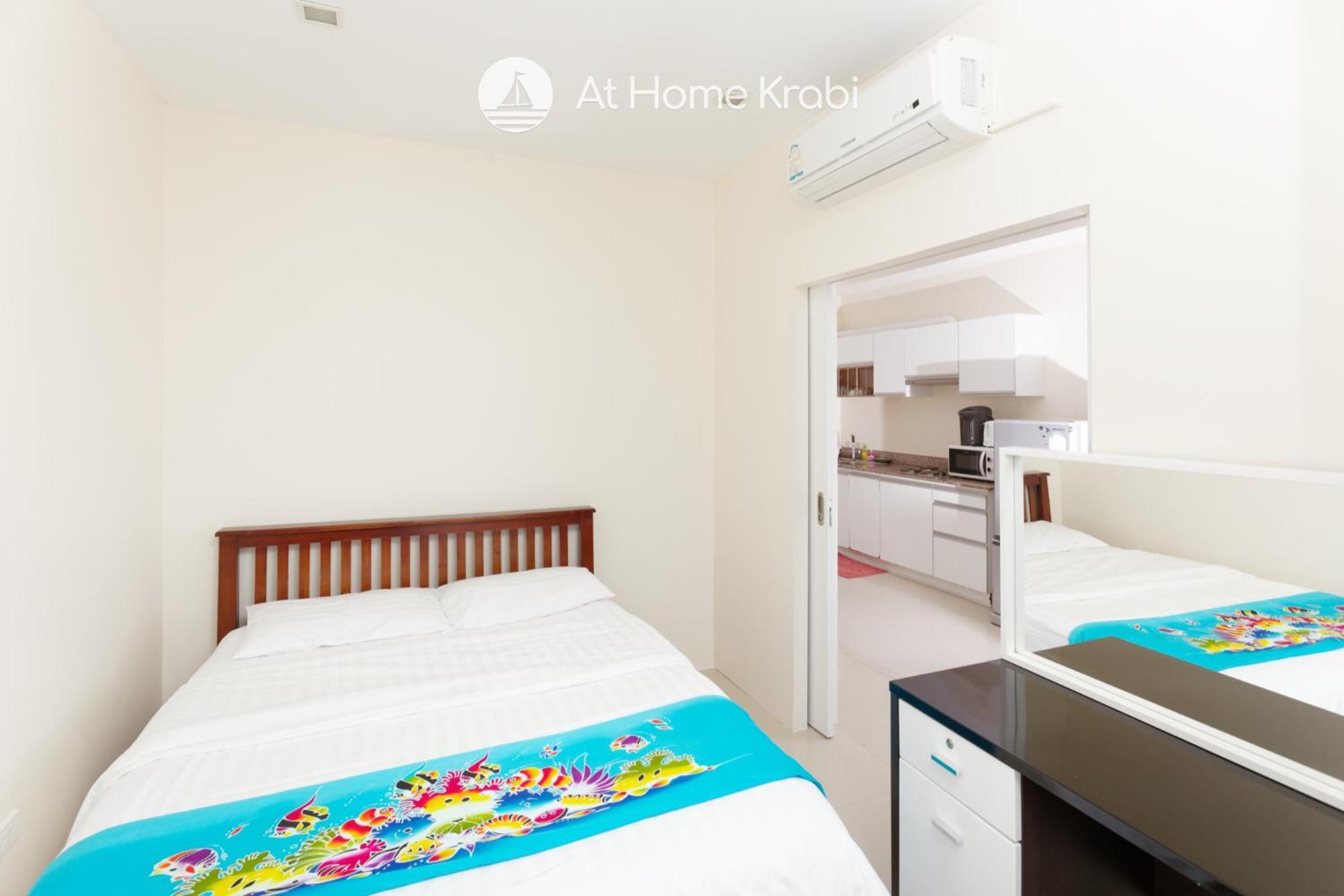 At Sea Condotel Ban Ko Kwang Номер фото